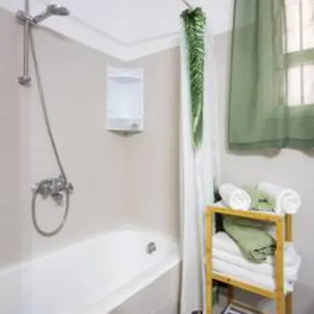 Coral Sunsent View Такоронте